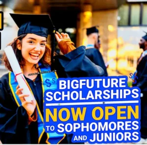 Student researching BigFuture Scholarships 2025/2026 and preparing college application.